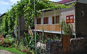 Guest House Aleksandre