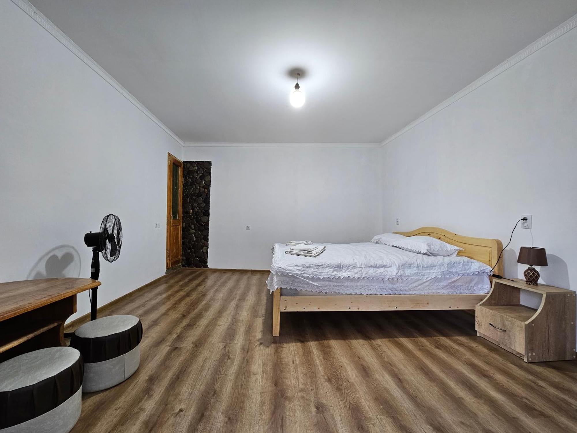 Guest House Aleksandre T'mogvi Esterno foto