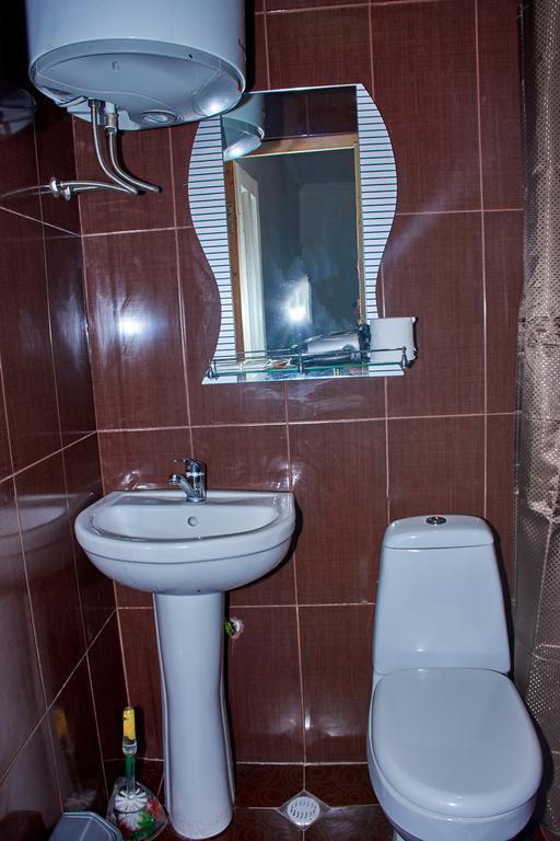 Guest House Aleksandre T'mogvi Esterno foto