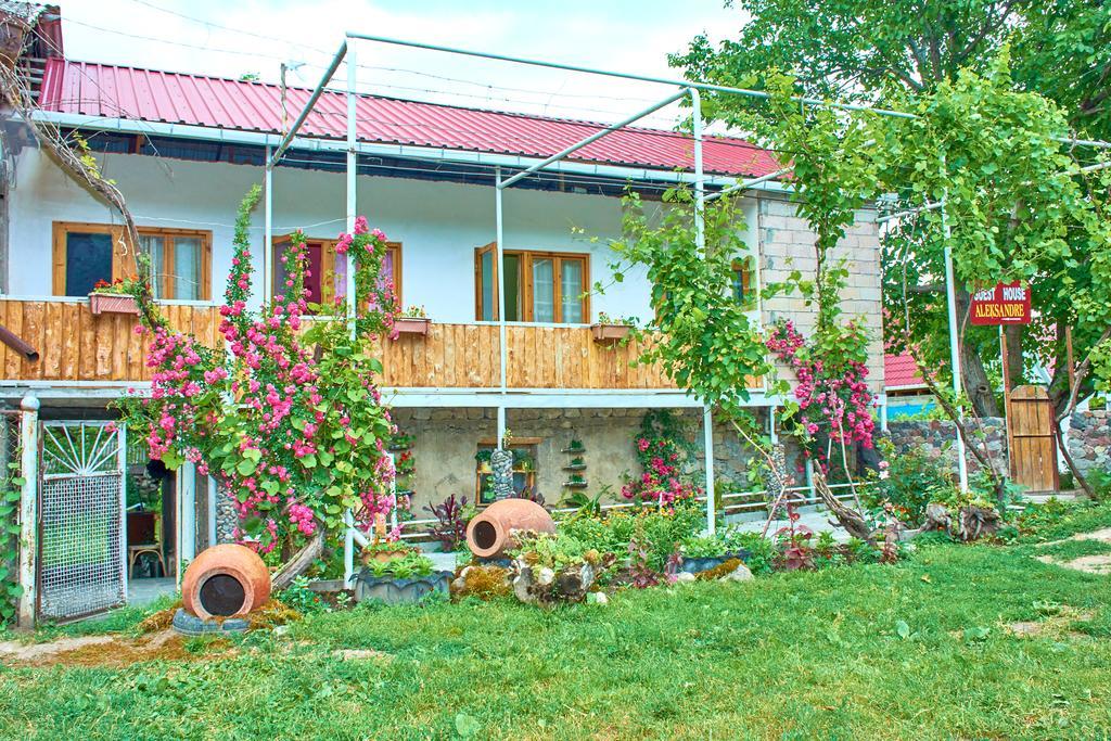 Guest House Aleksandre T'mogvi Esterno foto