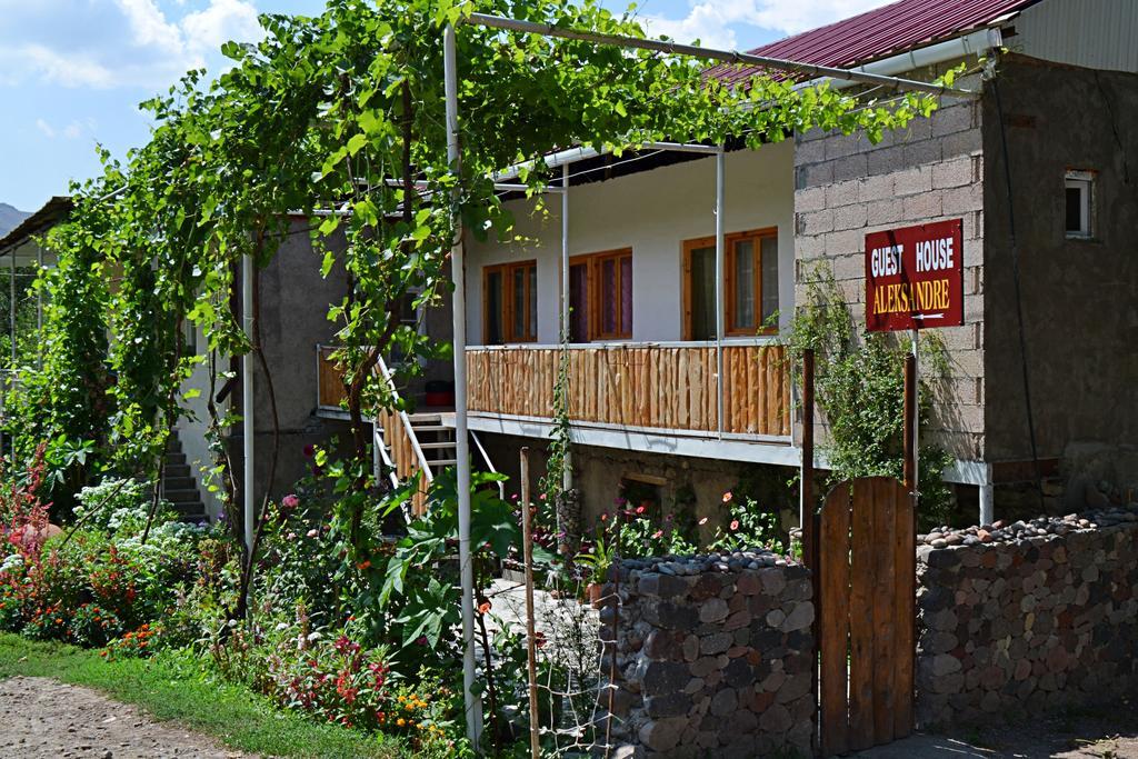 Guest House Aleksandre T'mogvi Esterno foto